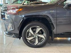 تۆیۆتا ڕاڤ 4